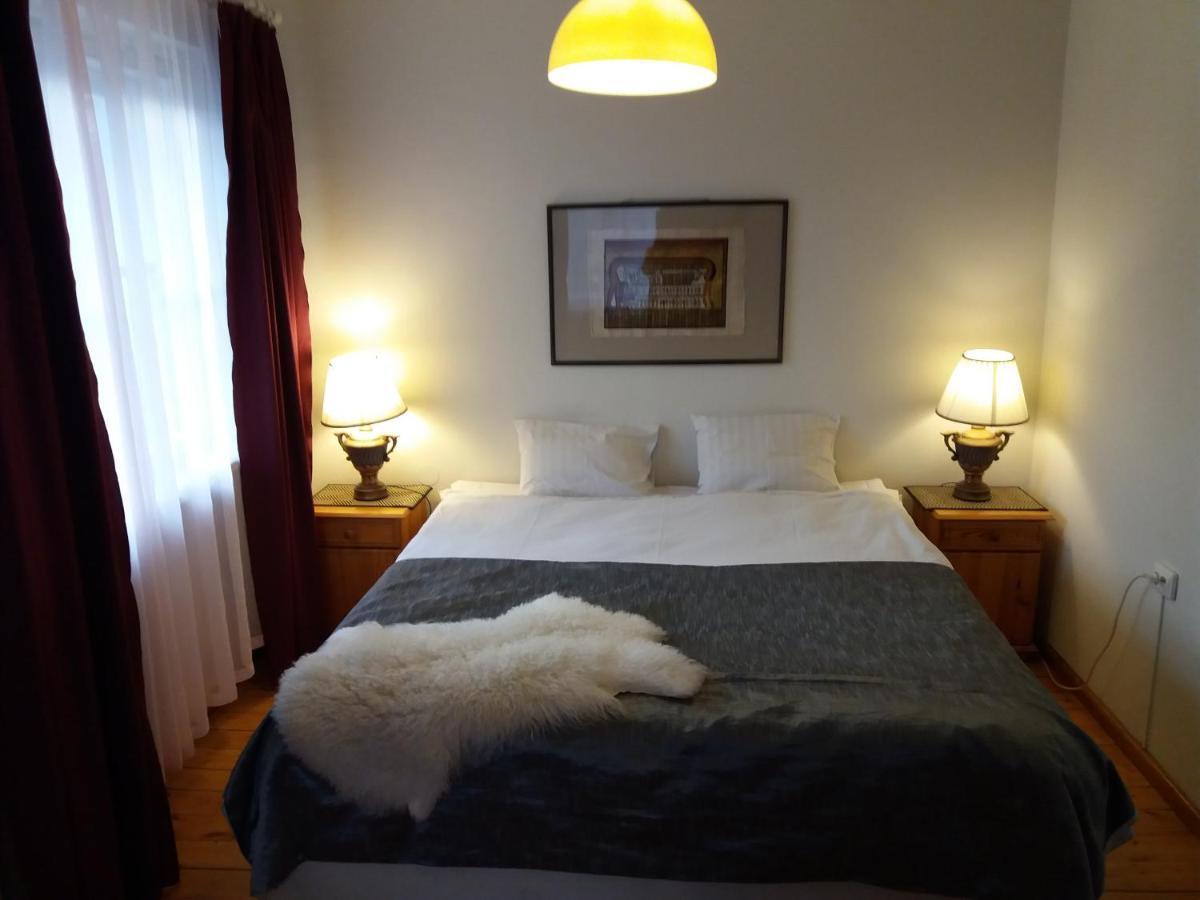 White Villa ทาลลินน์ ภายนอก รูปภาพ